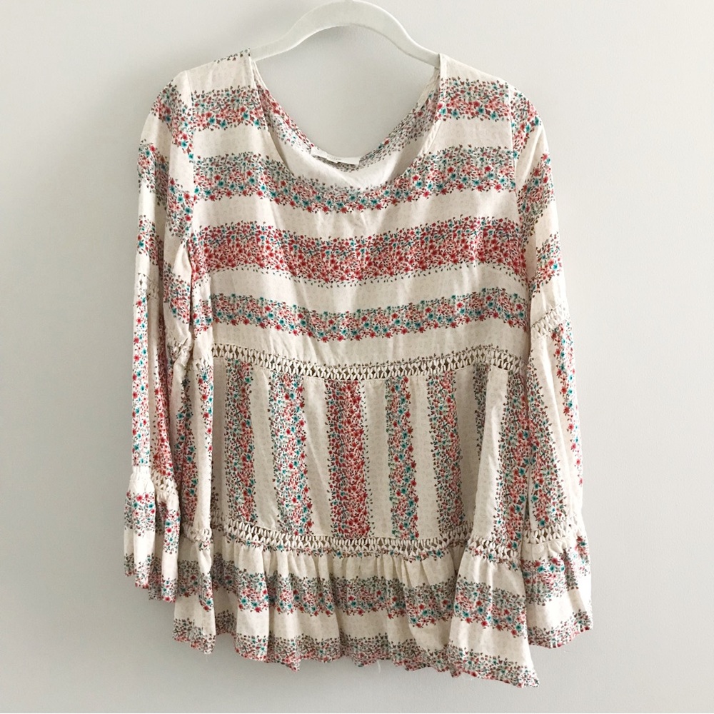 Entro — crochet lace blouse